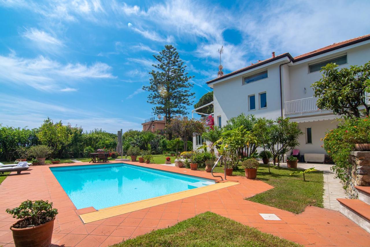 Magnificent Villa Σαν Ρέμο Εξωτερικό φωτογραφία